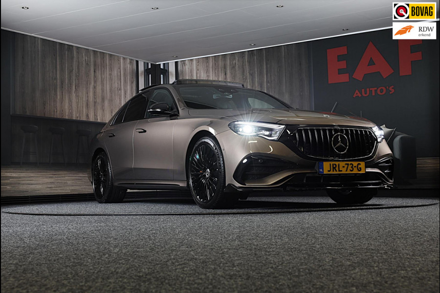 Mercedes-Benz E-Klasse 400 e 4MATIC AMG 53 Look / Hyperscreen / Massage / Burmester 4D / 360 Camera / Leder / Pano / 20 Inch