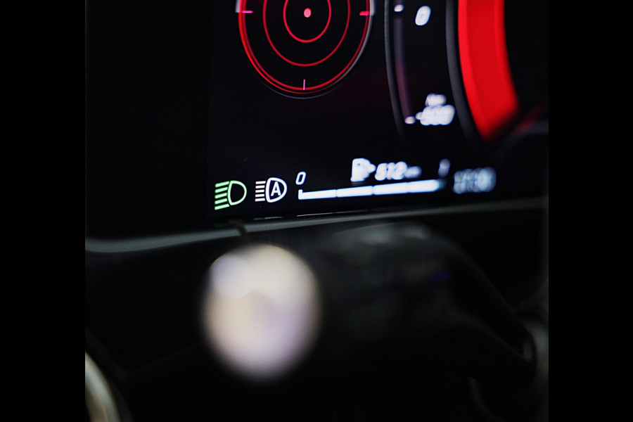 Mercedes-Benz E-Klasse 400 e 4MATIC AMG 53 Look / Hyperscreen / Massage / Burmester 4D / 360 Camera / Leder / Pano / 20 Inch