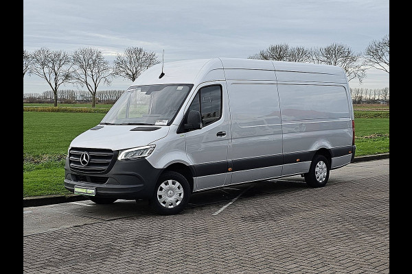 Mercedes-Benz Sprinter 317 L3H2 LAADKLEP, automaat, airco, navi, mbux, LED, camera