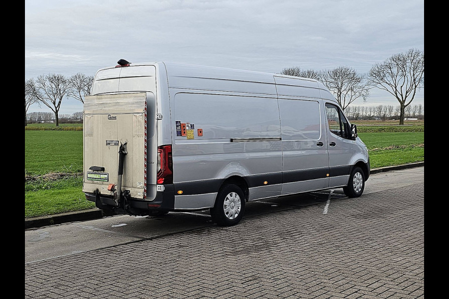 Mercedes-Benz Sprinter 317 L3H2 LAADKLEP, automaat, airco, navi, mbux, LED, camera