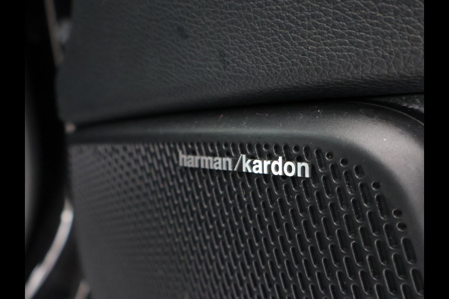 Kia e-Soul 64 kWh AUT. + HARMAN/KARDON | CAMERA | SFEERVERL. | ADAPTIVE CRUISE | STUURVERW. | STOELVERWARMING
