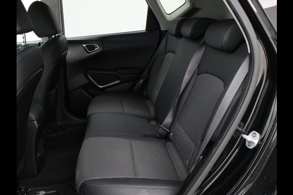 Kia e-Soul 64 kWh AUT. + HARMAN/KARDON | CAMERA | SFEERVERL. | ADAPTIVE CRUISE | STUURVERW. | STOELVERWARMING