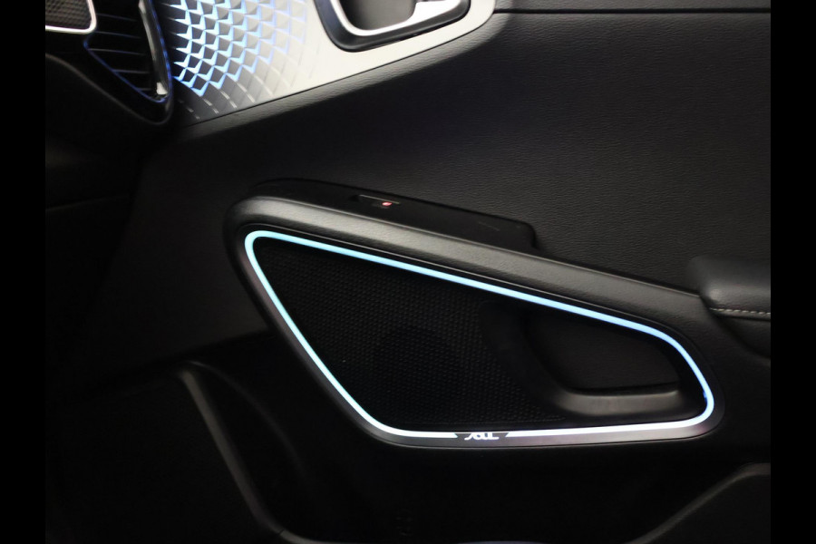 Kia e-Soul 64 kWh AUT. + HARMAN/KARDON | CAMERA | SFEERVERL. | ADAPTIVE CRUISE | STUURVERW. | STOELVERWARMING