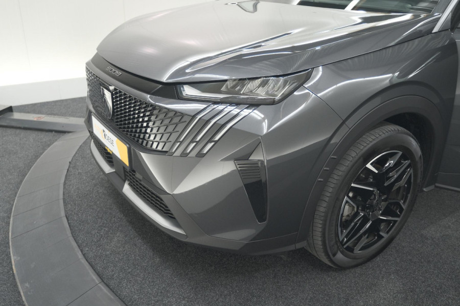Peugeot 5008 1.2 Hybrid 136 Allure | Panoramic Navigation pack | Pack Seat | 7 Zitplaatsen | Camera | Navigatie | Apple Carplay