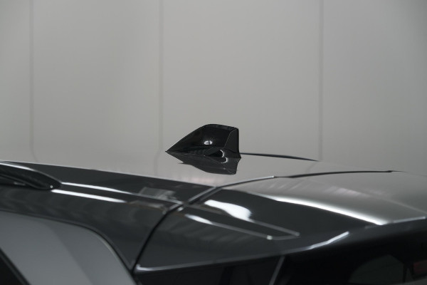 Peugeot 5008 1.2 Hybrid 136 Allure | Panoramic Navigation pack | Pack Seat | 7 Zitplaatsen | Camera | Navigatie | Apple Carplay