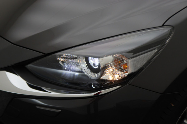 Mazda 2 1.5 Skyactiv-G Style Selected Camera, Airco, Trekhaak, Apple CarPlay, Cruise, 16"