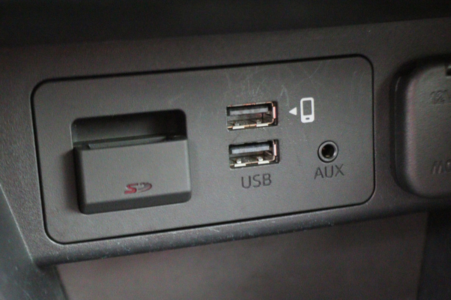 Mazda 2 1.5 Skyactiv-G Style Selected Camera, Airco, Trekhaak, Apple CarPlay, Cruise, 16"