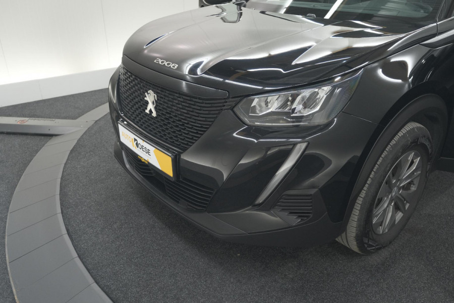 Peugeot 2008 PureTech 130 EAT8 Active Pack | Parkeersensoren | Apple CarPlay | Climate Control | Stoelverwarming