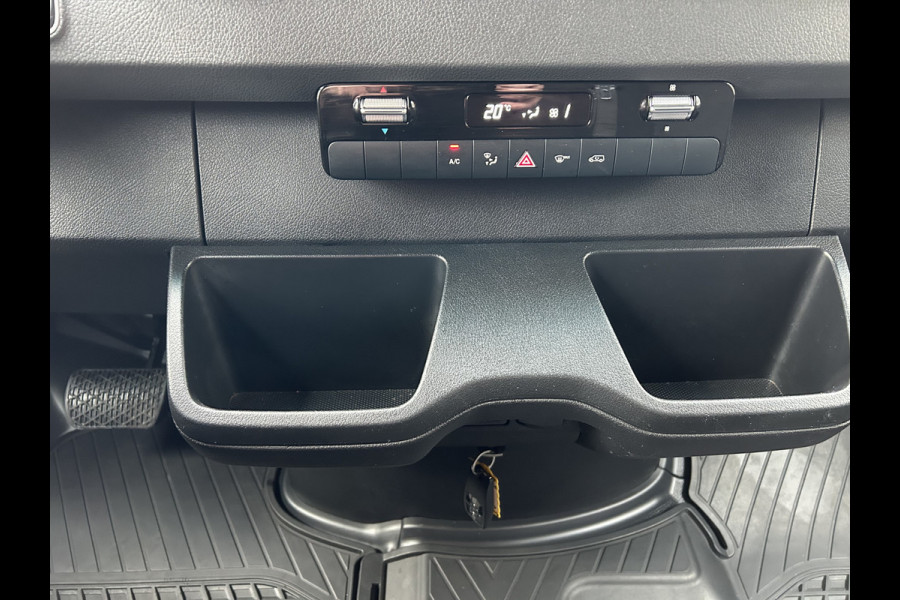 Mercedes-Benz Sprinter 317 CDI L2 H2 Pro Facelift / MBUX / Camera / Geveerde stoel / Cruise control / Airco / 270 Graden achterdeuren