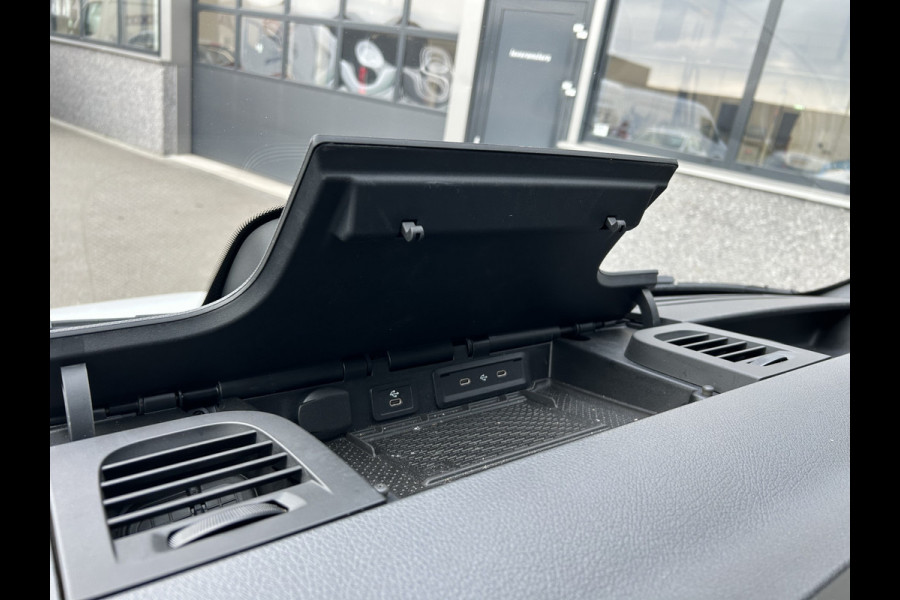 Mercedes-Benz Sprinter 317 CDI L2 H2 Pro Facelift / MBUX / Camera / Geveerde stoel / Cruise control / Airco / 270 Graden achterdeuren