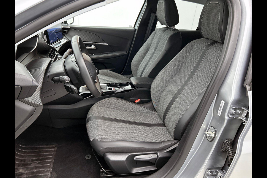 Peugeot 208 1.2 PureTech 100PK Allure 3D-COCKPIT | AD-CRUISE | NAVI & CARPLAY | 2x CAMERA