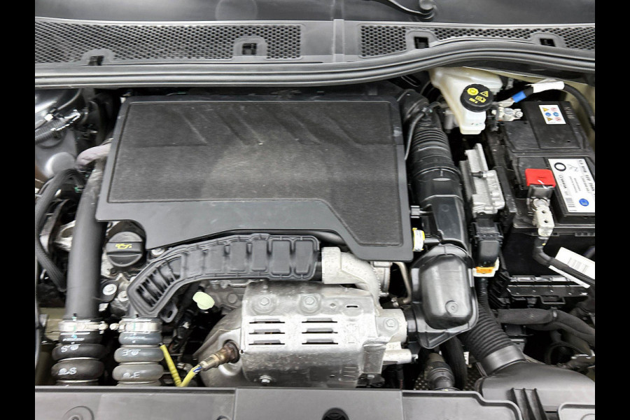 Peugeot 208 1.2 PureTech 100PK Allure 3D-COCKPIT | AD-CRUISE | NAVI & CARPLAY | 2x CAMERA