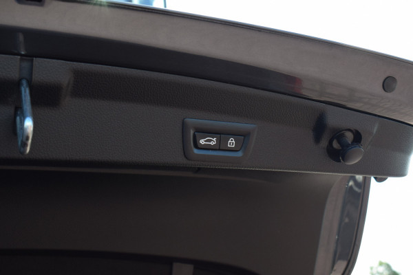 BMW 4 Serie Gran Coupé 430i High Executive | M-sport | CarPlay | Schuifdak | H/K | Leer | Stoelverw.