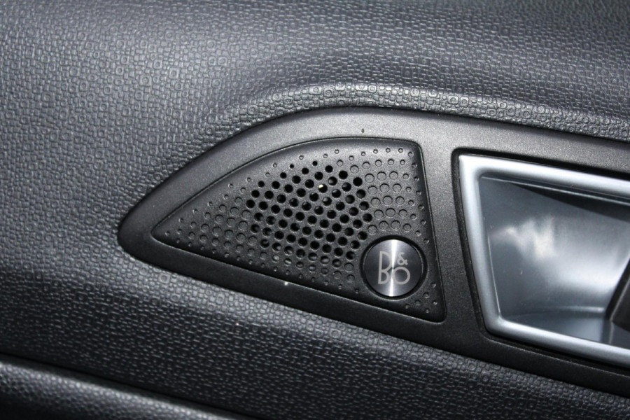 Ford EcoSport 1.0 EcoBoost ST-Line | Trekhaak | Camera | Navigatie | BLIS | B&O Sound | Winterpakket | Climate Control | Cruise Control