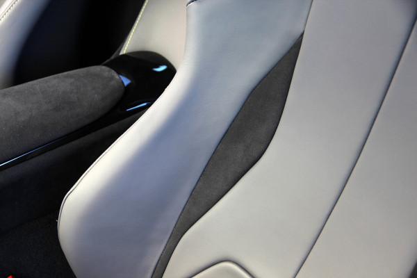 Ferrari 12Cilindri 6.5 V12 | Grigio Alloy | Full Carbon | Lift | 360