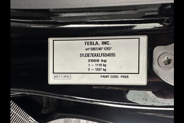 Tesla Model 3 Standard RWD Plus 60 kWh [ 3-Fase ] {SOH-86%} (INCL-BTW) Aut. *PANO | AUTO-PILOT | LEATHER | KEYLESS | FULL-LED | MEMORY-PACK | SURROUND-VIEW | DAB | CARPLAY | DIGI-COCKPIT | LANE-ASSIST | COMFORT-SEATS | 18"ALU*