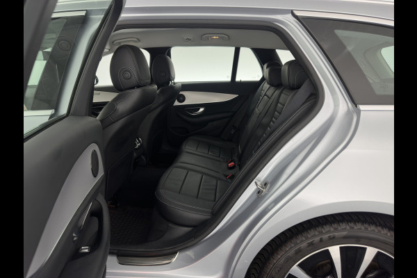 Mercedes-Benz E-Klasse Estate 300 de Luxury Line ( Plug-in ) (INCL-BTW) Aut. *LEATHER | FULL-LED | WIDESCREEN-COCKPIT | BLIND-SPOT | AMBIENT-LIGHT | HEATED-SPORTSEATS | CAMERA | DAB+ | NAVI-FULLMAP | PDC | ADAPTIVE-CRUISE | ECC | 18''ALU*