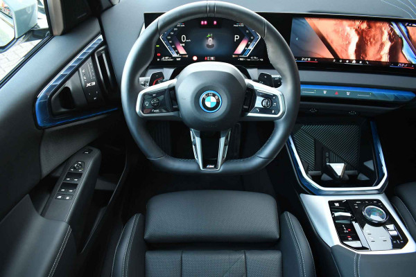 BMW X3 30e xDrive M-Sport Pano El-zetels ACC HUD 360 H/K 20inch