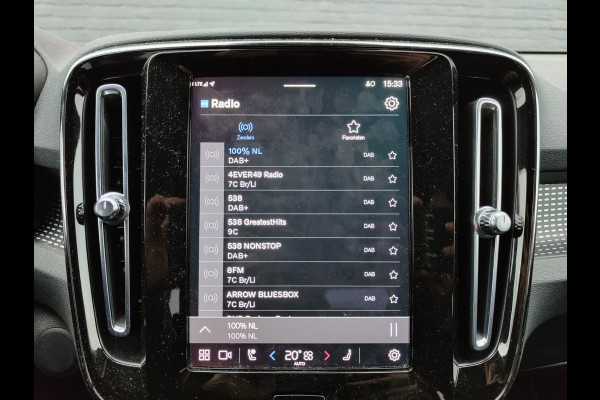 Volvo XC40 Recharge P8 AWD 408pk R-Design SOH 90% Adap.Cruise Navi Ecc Camera Apple Carplay Android Auto Pdc Stoelverwarming Lmv 19" Privacy Glas Google Maps DAB+ Origineel Nederlandse Auto Nieuwprijs  €59.825,- Export - Handel