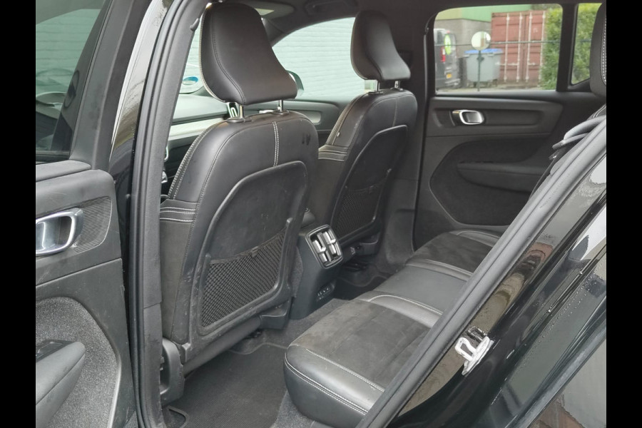 Volvo XC40 Recharge P8 AWD 408pk R-Design SOH 90% Adap.Cruise Navi Ecc Camera Apple Carplay Android Auto Pdc Stoelverwarming Lmv 19" Privacy Glas Google Maps DAB+ Origineel Nederlandse Auto Nieuwprijs  €59.825,- Export - Handel