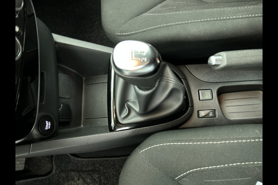 Renault Clio Estate 0.9 TCe Limited 90PK / Pdc. / Airco / Navigatie / Radio multimedia / Apk 02-2026