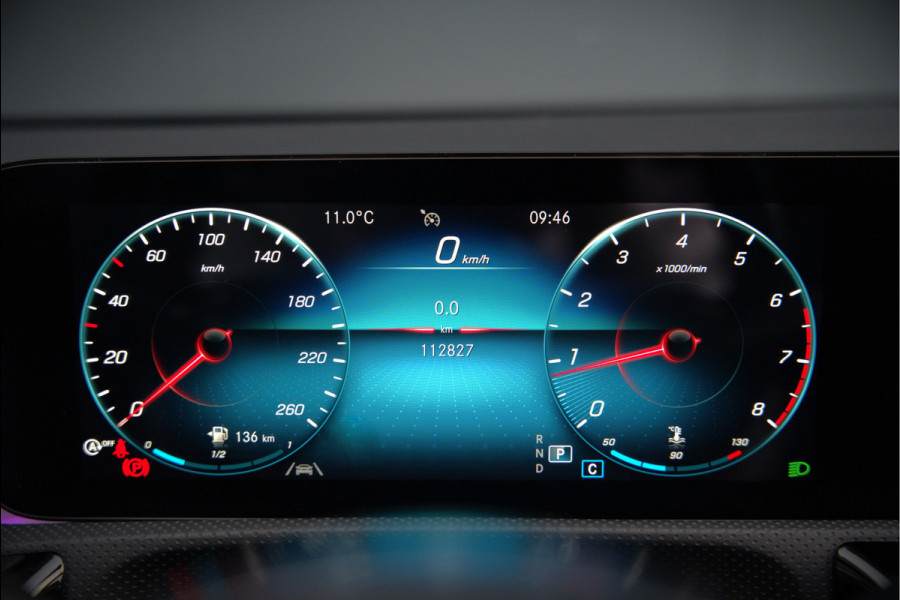 Mercedes-Benz CLA-Klasse 200 Business Solution AMG | Panoramadak | Stoelverwarming | Keyless | Memory Seats | Cruise Control | Ambiance verlichting | Camera | Parkeersensoren |