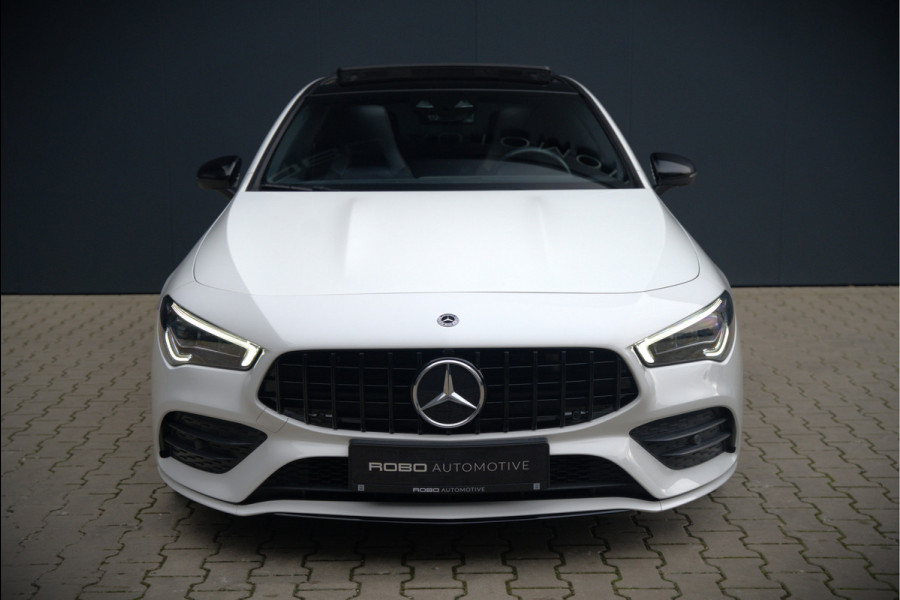 Mercedes-Benz CLA-Klasse 200 Business Solution AMG | Panoramadak | Stoelverwarming | Keyless | Memory Seats | Cruise Control | Ambiance verlichting | Camera | Parkeersensoren |