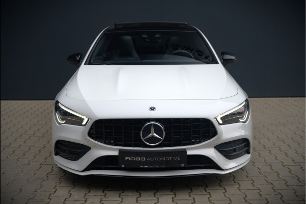 Mercedes-Benz CLA-Klasse 200 Business Solution AMG | Panoramadak | Stoelverwarming | Keyless | Memory Seats | Cruise Control | Ambiance verlichting | Camera | Parkeersensoren |