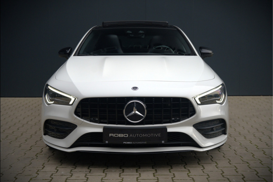 Mercedes-Benz CLA-Klasse 200 Business Solution AMG | Panoramadak | Stoelverwarming | Keyless | Memory Seats | Cruise Control | Ambiance verlichting | Camera | Parkeersensoren |