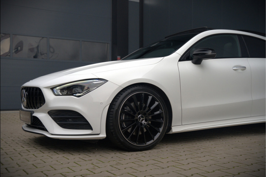 Mercedes-Benz CLA-Klasse 200 Business Solution AMG | Panoramadak | Stoelverwarming | Keyless | Memory Seats | Cruise Control | Ambiance verlichting | Camera | Parkeersensoren |