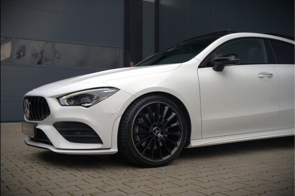 Mercedes-Benz CLA-Klasse 200 Business Solution AMG | Panoramadak | Stoelverwarming | Keyless | Memory Seats | Cruise Control | Ambiance verlichting | Camera | Parkeersensoren |