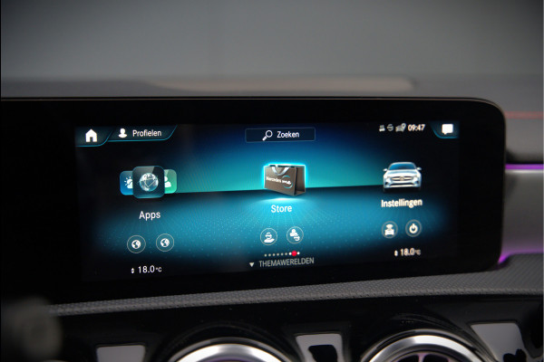 Mercedes-Benz CLA-Klasse 200 Business Solution AMG | Panoramadak | Stoelverwarming | Keyless | Memory Seats | Cruise Control | Ambiance verlichting | Camera | Parkeersensoren |