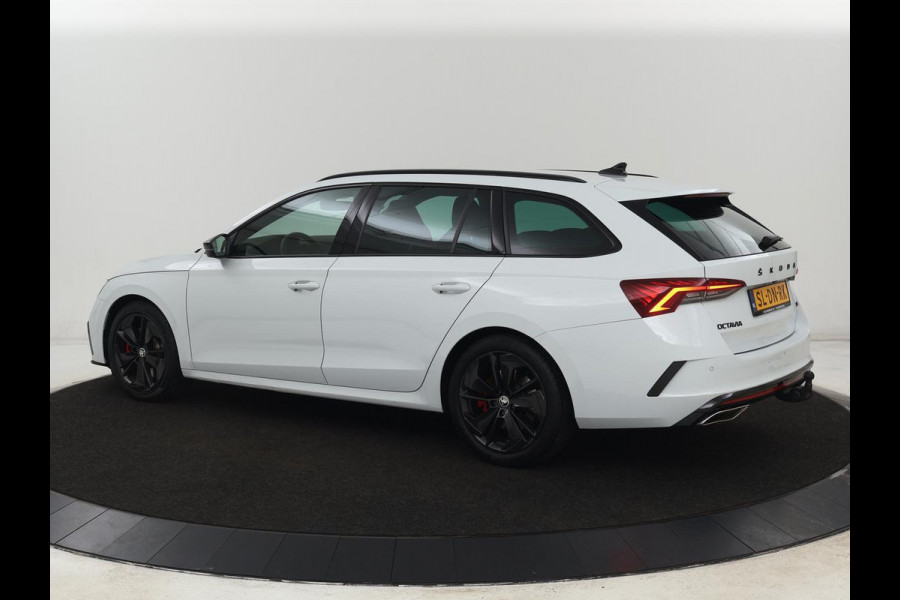 Škoda Octavia 2.0 TSI RS | 245pk | Trekhaak | Stoelverwarming | Adaptive cruise | Camera | Sfeerverlichting | Navigatie | Canton Sound | Sportstoelen | Virtual Cockpit | Full LED