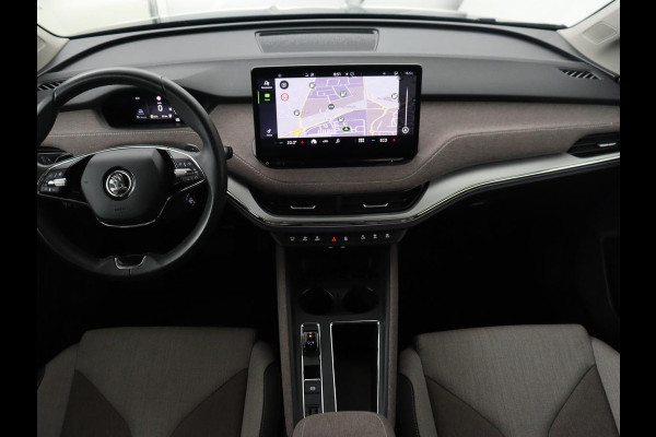 Škoda ENYAQ iV 80 | Warmtepomp | Trekhaak | Matrix LED | Adaptive cruise | Keyless | Camera | Half leder | Stuurverwarming | Memory | Navigatie | Climate control | Dodehoek detectie | Getint glas