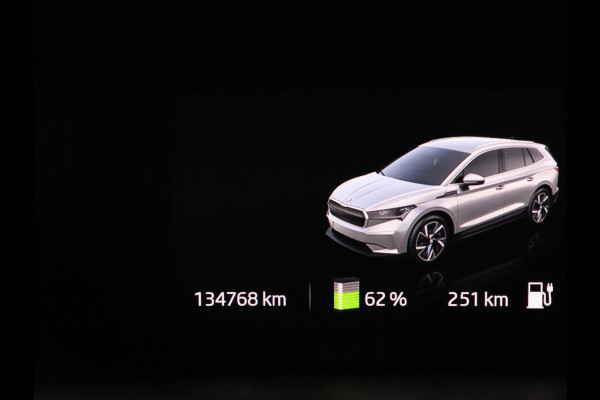 Škoda ENYAQ iV 80 | Warmtepomp | Trekhaak | Matrix LED | Adaptive cruise | Keyless | Camera | Half leder | Stuurverwarming | Memory | Navigatie | Climate control | Dodehoek detectie | Getint glas