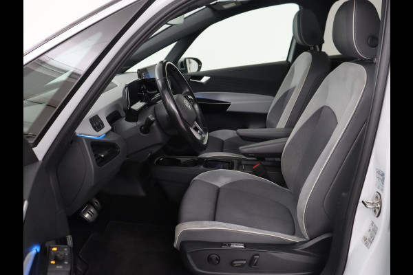 Volkswagen ID.3 First Max 58 kWh | Panoramadak | Head-Up | Stoelverwarming | Massage | Matrix LED | Adaptive cruise | 20'' | Keyless | Navigatie | Dodehoek detectie | Sfeerverlichting