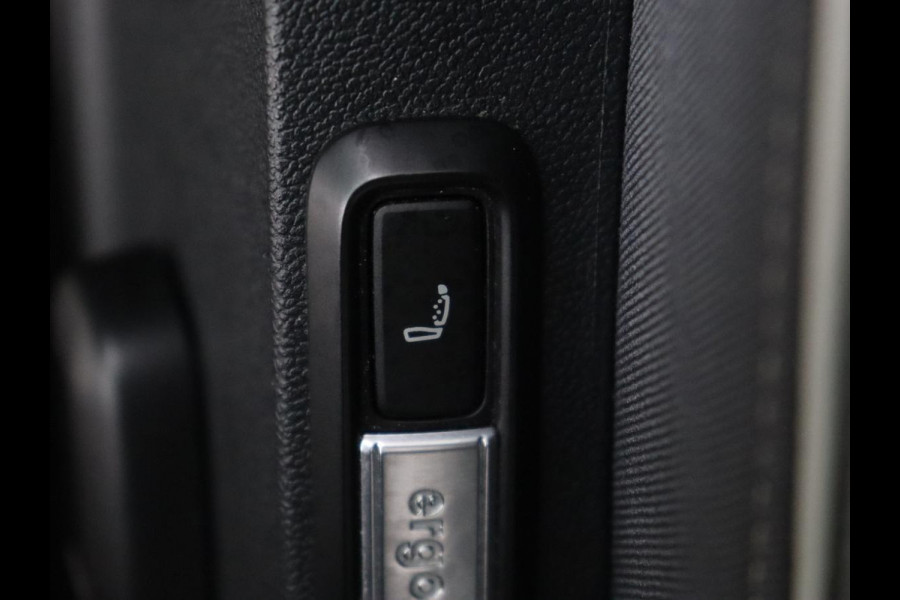 Volkswagen ID.3 First Max 58 kWh | Panoramadak | Head-Up | Stoelverwarming | Massage | Matrix LED | Adaptive cruise | 20'' | Keyless | Navigatie | Dodehoek detectie | Sfeerverlichting