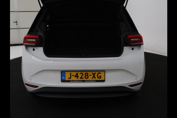Volkswagen ID.3 First Max 58 kWh | Panoramadak | Head-Up | Stoelverwarming | Massage | Matrix LED | Adaptive cruise | 20'' | Keyless | Navigatie | Dodehoek detectie | Sfeerverlichting