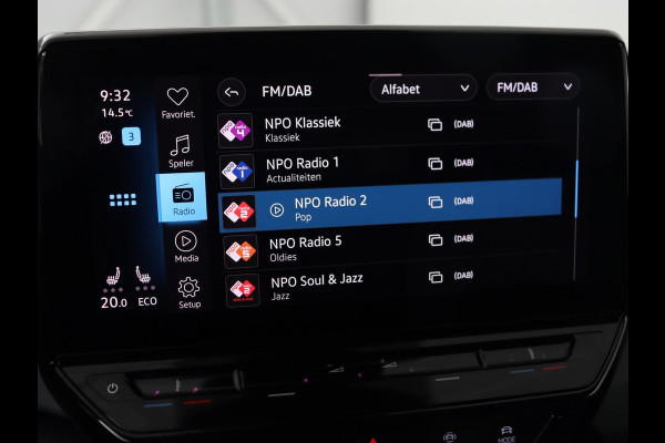 Volkswagen ID.3 First Max 58 kWh | Panoramadak | Head-Up | Stoelverwarming | Massage | Matrix LED | Adaptive cruise | 20'' | Keyless | Navigatie | Dodehoek detectie | Sfeerverlichting