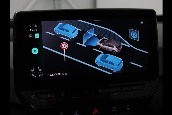 Volkswagen ID.3 First Max 58 kWh | Panoramadak | Head-Up | Stoelverwarming | Massage | Matrix LED | Adaptive cruise | 20'' | Keyless | Navigatie | Dodehoek detectie | Sfeerverlichting