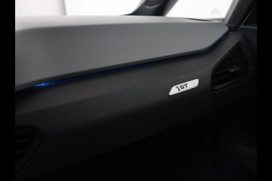 Volkswagen ID.3 First Max 58 kWh | Panoramadak | Head-Up | Stoelverwarming | Massage | Matrix LED | Adaptive cruise | 20'' | Keyless | Navigatie | Dodehoek detectie | Sfeerverlichting