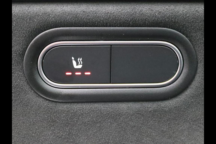 Mercedes-Benz CLA-Klasse Shooting Brake 250 e Star Edition AMG Line | Night Pakket | Sfeerverlichting | Ledkoplampen | Apple CarPlay | Keyless-Go | Inclusief 24 maanden MB Certified garantie voor Europa.