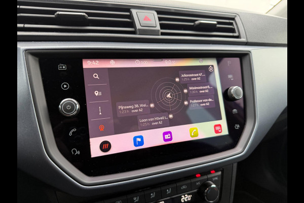 Seat Arona 1.0 TSI Style Business Intense | Carplay | Camera | Adaptieve cruise control | Dodehoek spiegels