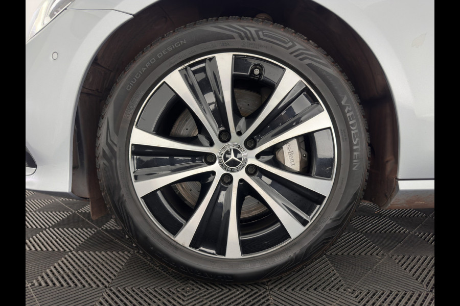 Mercedes-Benz E-Klasse Estate 300 de Luxury Line ( Plug-in ) (INCL-BTW) Aut. *LEATHER | FULL-LED | WIDESCREEN-COCKPIT | BLIND-SPOT | AMBIENT-LIGHT | HEATED-SPORTSEATS | CAMERA | DAB+ | NAVI-FULLMAP | PDC | ADAPTIVE-CRUISE | ECC | 18''ALU*