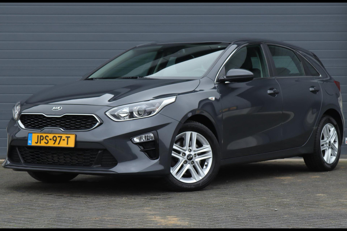 Kia Ceed 1.5 T-GDi DynamicLine automaat / carplay / camera