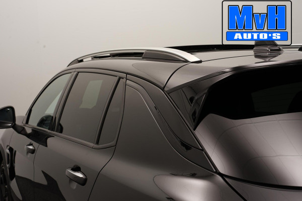 Lynk & Co 01 1.5 Hybride|FULL BLACK XL|ZWARTE.HEMEL|NAP