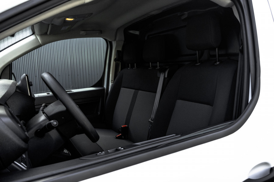 Fiat Scudo 1.5 Diesel 120PK L2H1 | NW Model | Carplay | Cruise | Digital Display | PDC + Camera | 3-Zits