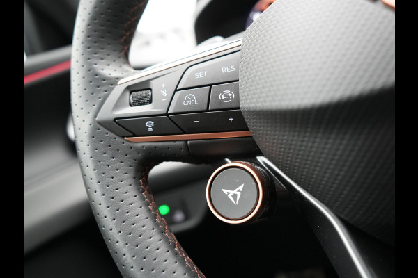 CUPRA Terramar 1.5 TSI e-Hybrid Business DSG Plug In Hybrid 204pk PHEV | Adaptive Cruise | Head Up | 360 Camera | Alcantara Sportstoelen Memory | Matrix LED | Stuurverwarming | Sfeerverlichting | Virtual |