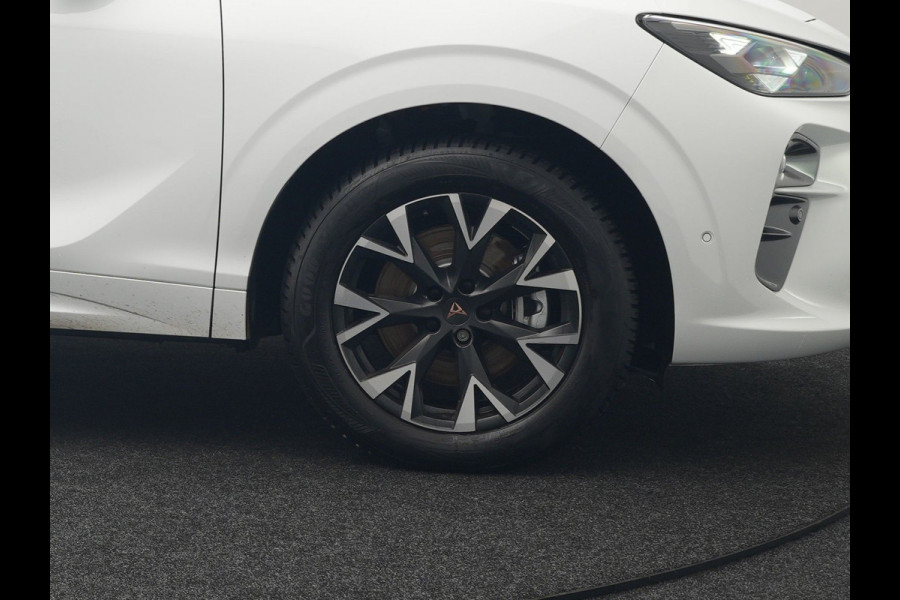 CUPRA Terramar 1.5 TSI e-Hybrid Business DSG Plug In Hybrid 204pk PHEV | Adaptive Cruise | Head Up | 360 Camera | Alcantara Sportstoelen Memory | Matrix LED | Stuurverwarming | Sfeerverlichting | Virtual |