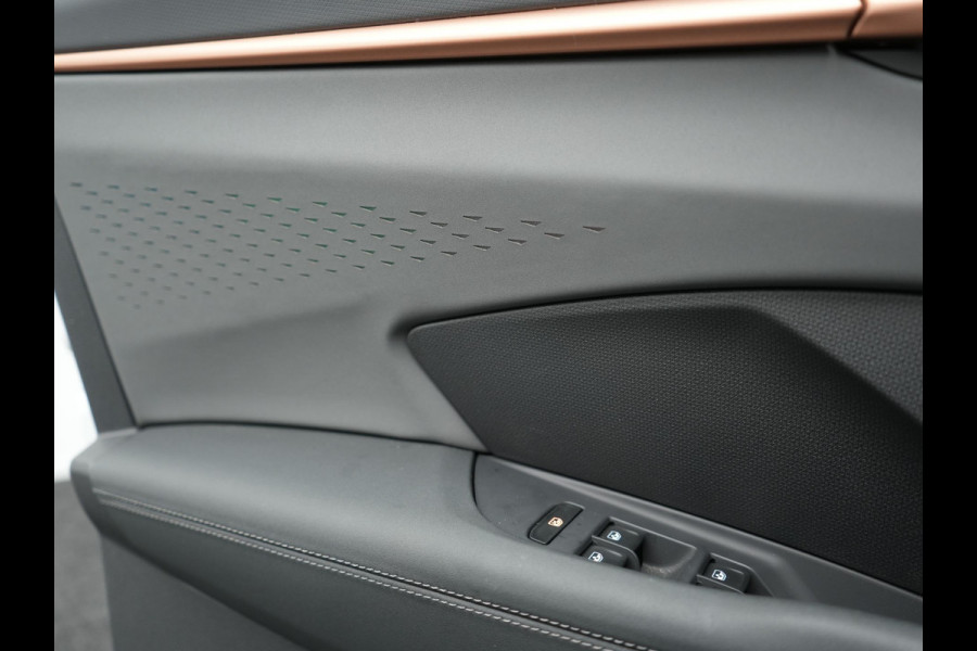 CUPRA Terramar 1.5 TSI e-Hybrid Business DSG Plug In Hybrid 204pk PHEV | Adaptive Cruise | Head Up | 360 Camera | Alcantara Sportstoelen Memory | Matrix LED | Stuurverwarming | Sfeerverlichting | Virtual |